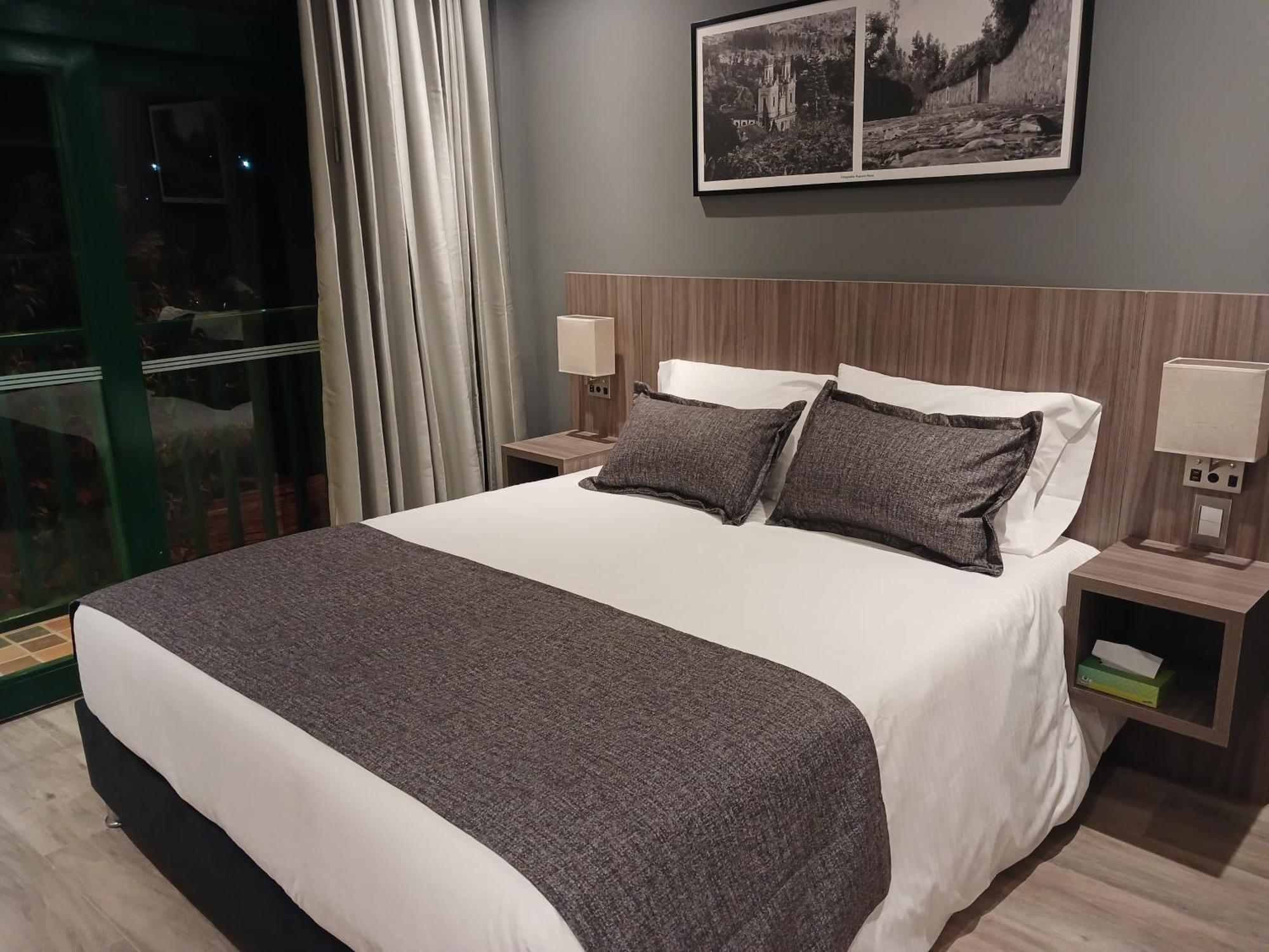 Hotel Santino Jenesano 외부 사진